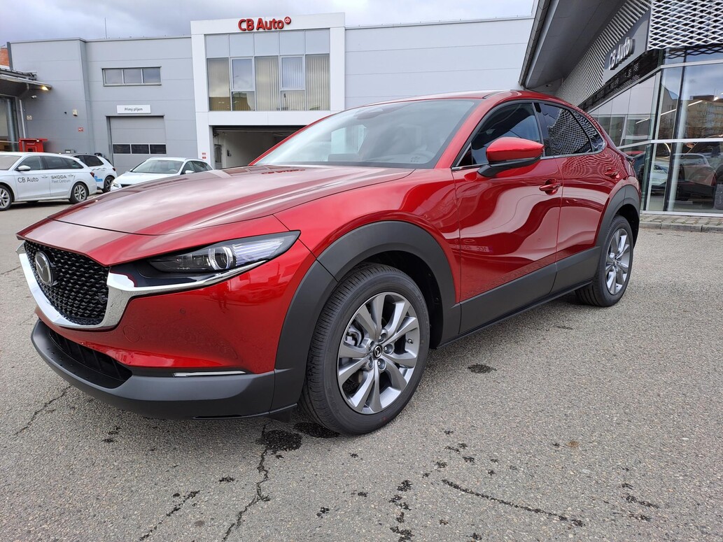 Mazda CX-30, Center - Line