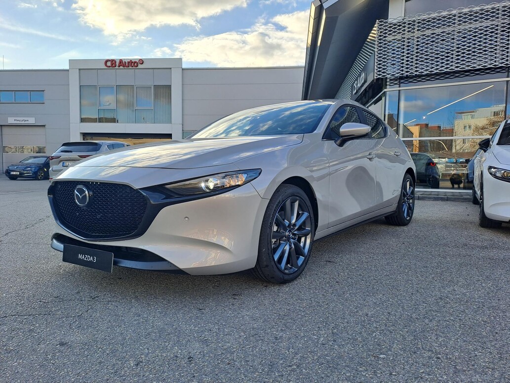 Mazda 3, Centre-line