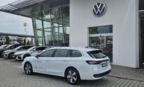 Volkswagen Passat, Business