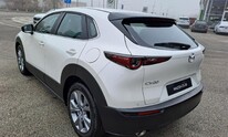 Mazda CX-30, Center-Line