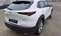 Mazda CX-30, Center-Line