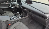 Mazda CX-30, Exclusive-line