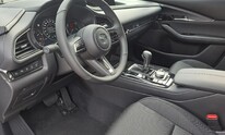 Mazda CX-30, Exclusive-line