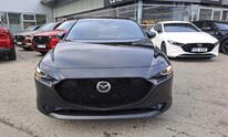 Mazda 3, Centre -Line