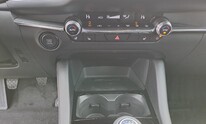 Mazda 3, Centre -Line