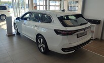 Volkswagen Passat, Business