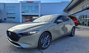 Mazda 3, Centre Line