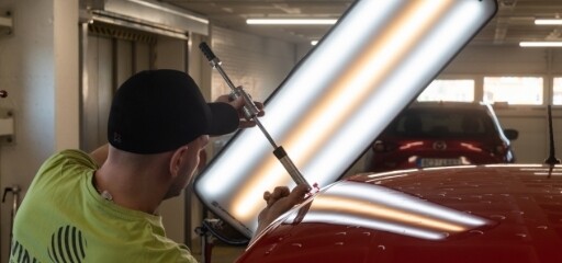 Metoda opravy karoserií bez nutnosti lakování, ideální především pro: